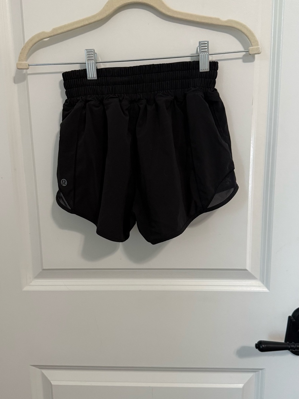 Lululemon Hotty Hot Athletic Black Running Sports Shorts with Reflective Logo - Picture 5 of 7